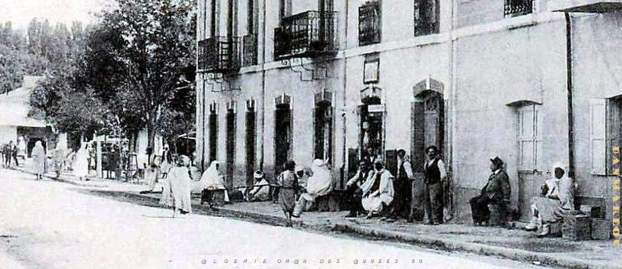 2611- Khenchela - Rue du Marche2.jpg